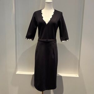 SHAN Black and White V-Neck Long Sleeve Dress